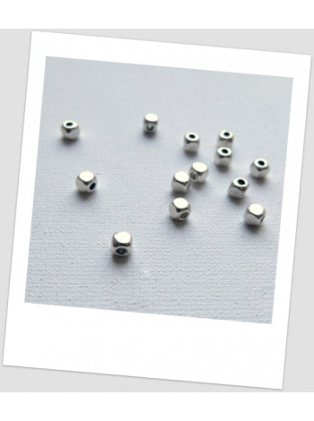 Бусина-разделитель металлическая, миниатюрная, цвет серебряный, 4х4 мм Упаковка - 55 шт. (id:310031)